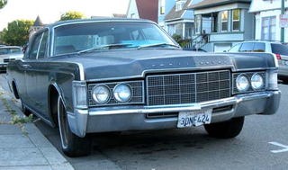 Illustration for article titled 1969 Lincoln Continental